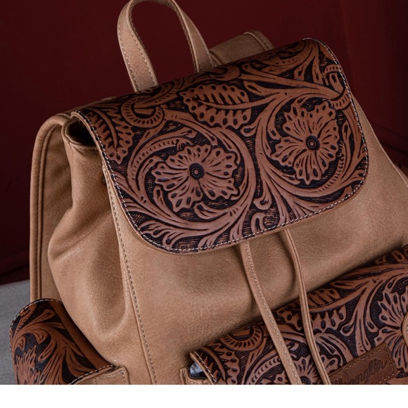 COPY - Wrangler Vintage Floral Tooled Backpack light brown - Picture 4 of 8